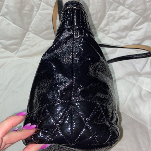 Gorgeous Coach Poppy Patent leather tote 18674 - Picture 6 of 16